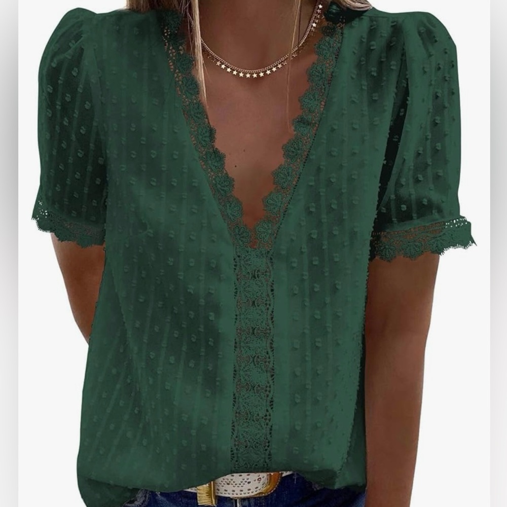 Dokotoo blouse size small in dark green